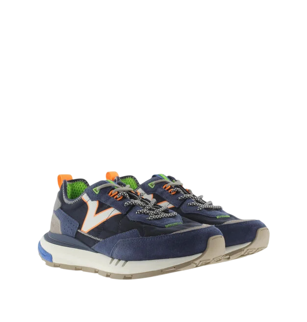8811105 – Sneaker – Victoria