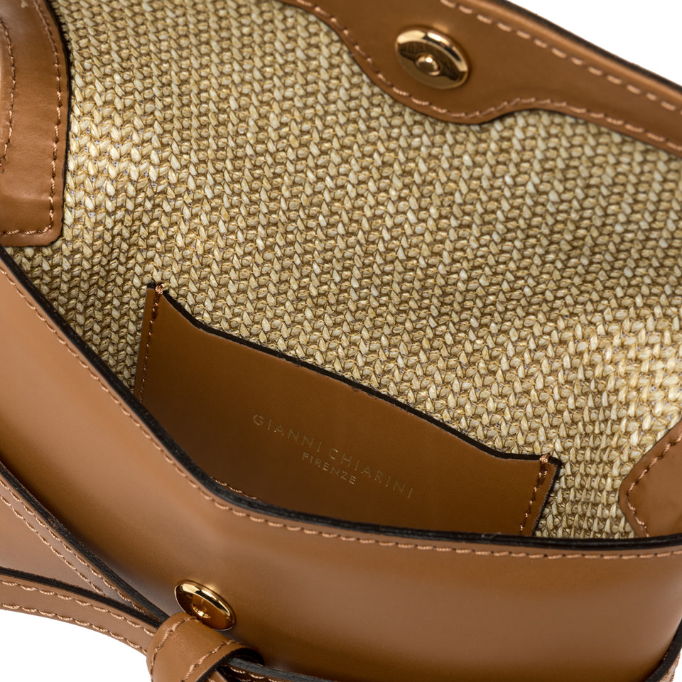 BS 12145/COMM LSR – Pochette – Gianni Chiarini